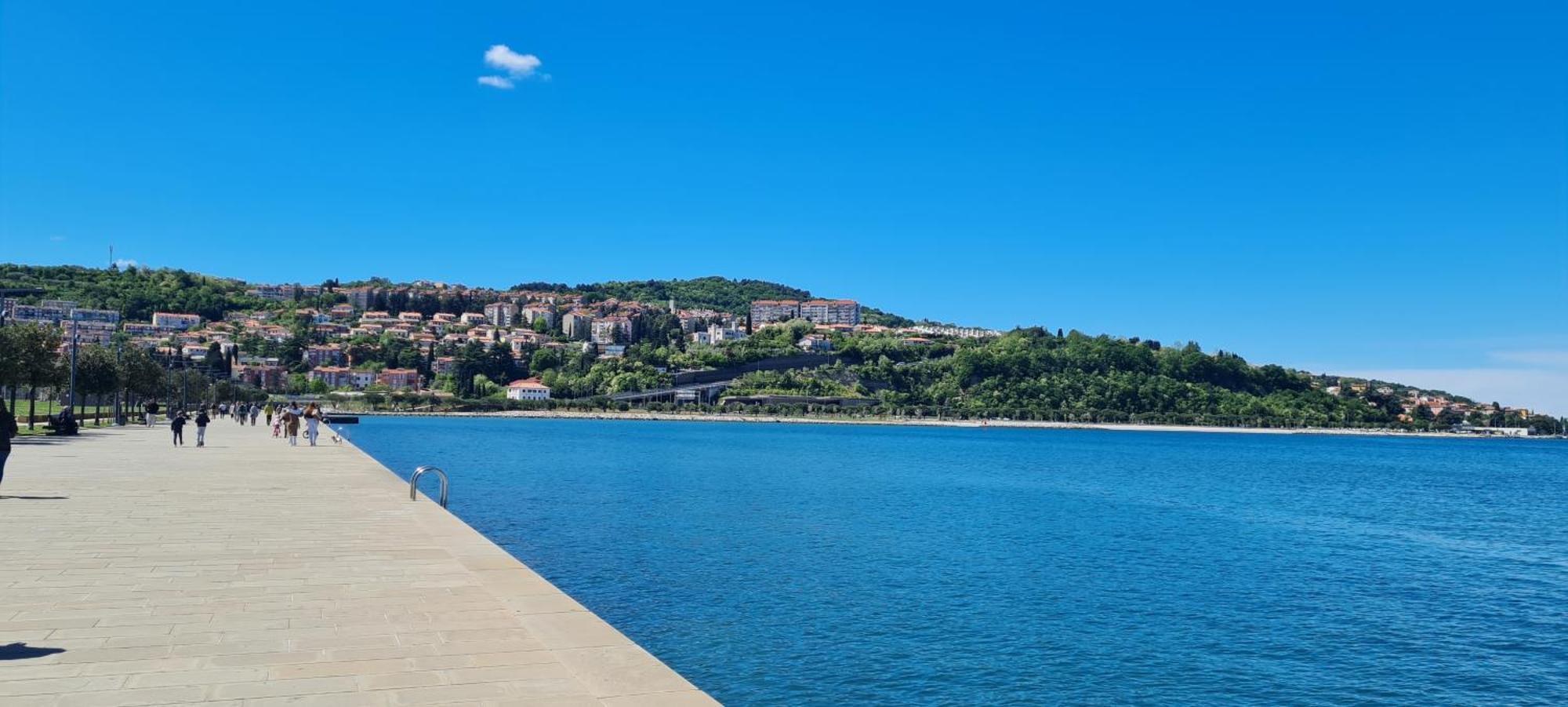 Apartment By The Castle Koper Exterior foto