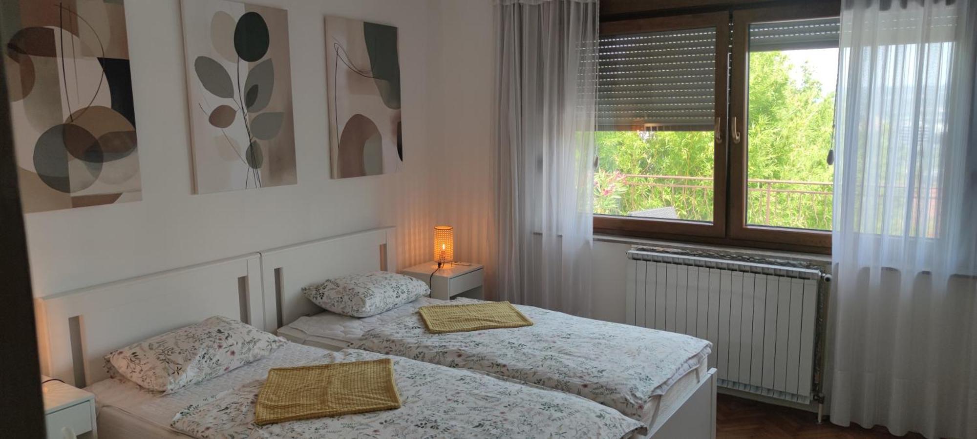 Apartment By The Castle Koper Exterior foto